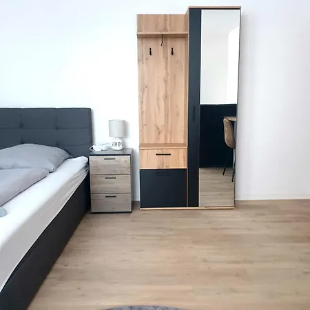 Zur Elster 2 * Plauen