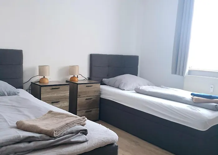 Zur Elster 2 * Plauen